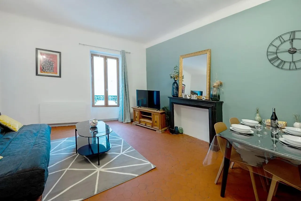 אביניון Spacieux - Cosy - Hypercentre - Netflix - Free Wifi צרפת